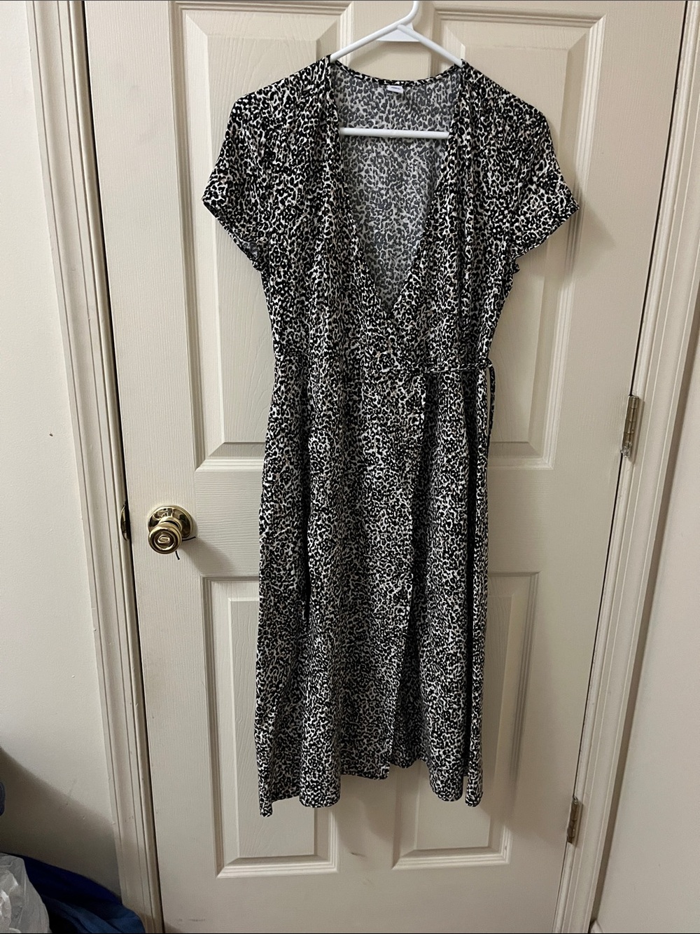 Old Navy Black and White Leopard-Print Wrap-Style Midi Dress